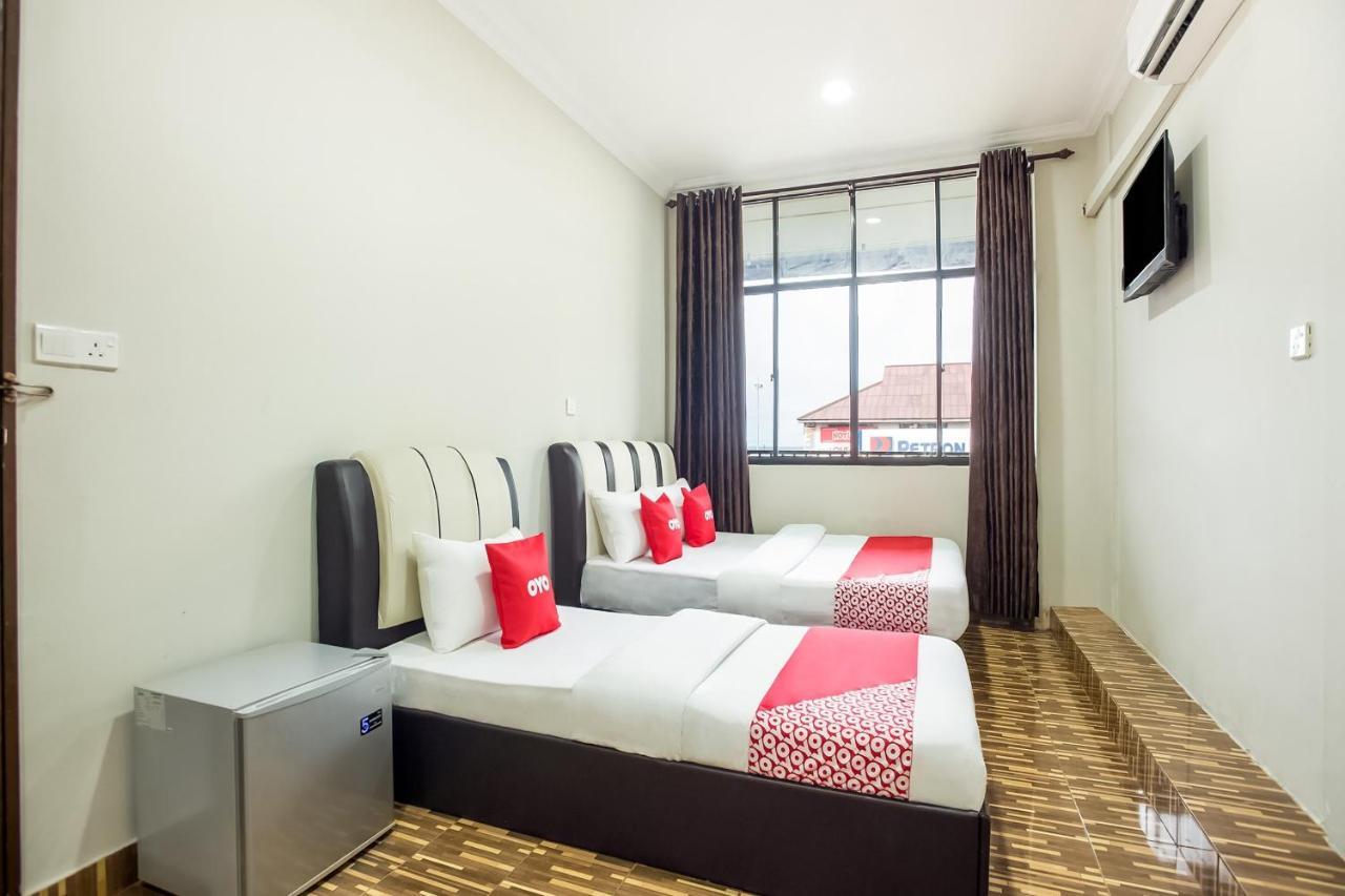 Oyo 89712 Grand Inn Semporna Pokój zdjęcie