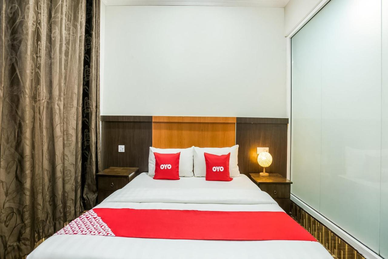Oyo 89712 Grand Inn Semporna Zewnętrze zdjęcie